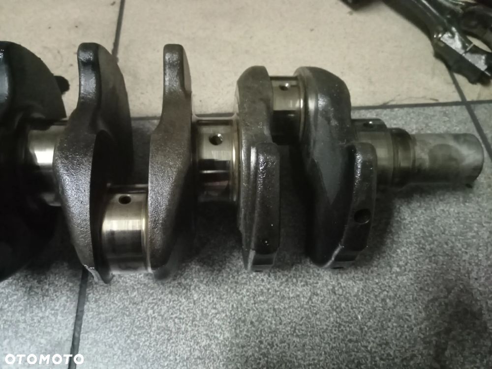 wał korbowy astra h 1.7 dth - 4