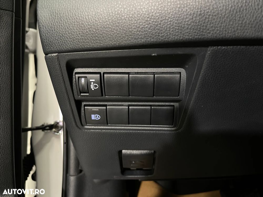 Toyota Yaris 1.5 VVT-i HSD Active - 14