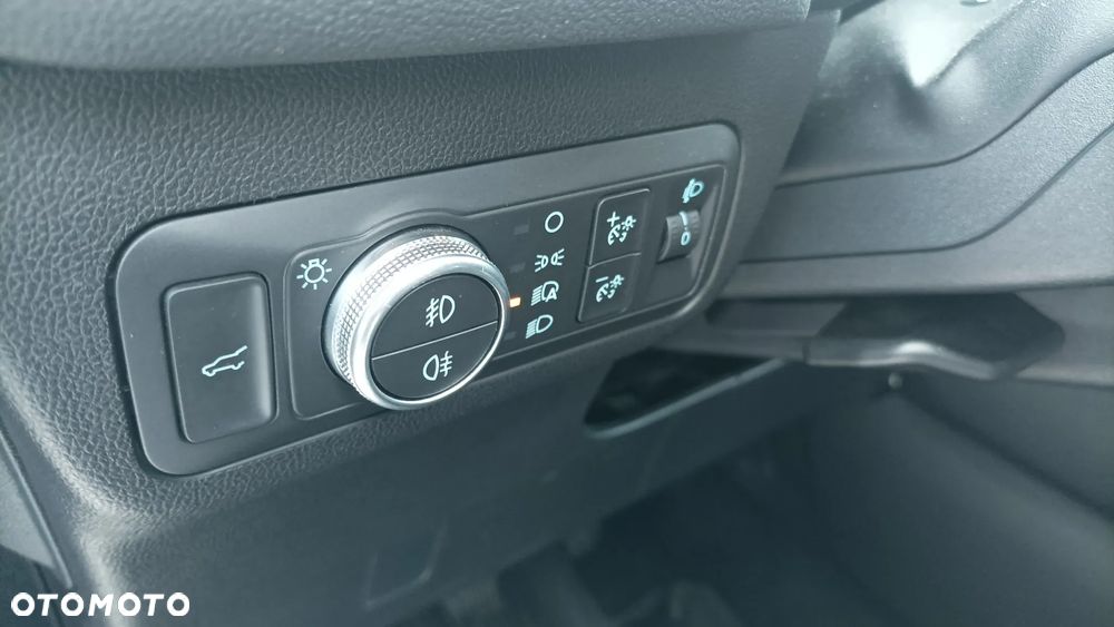 Ford Kuga 2.0 TDCi FWD Titanium - 19