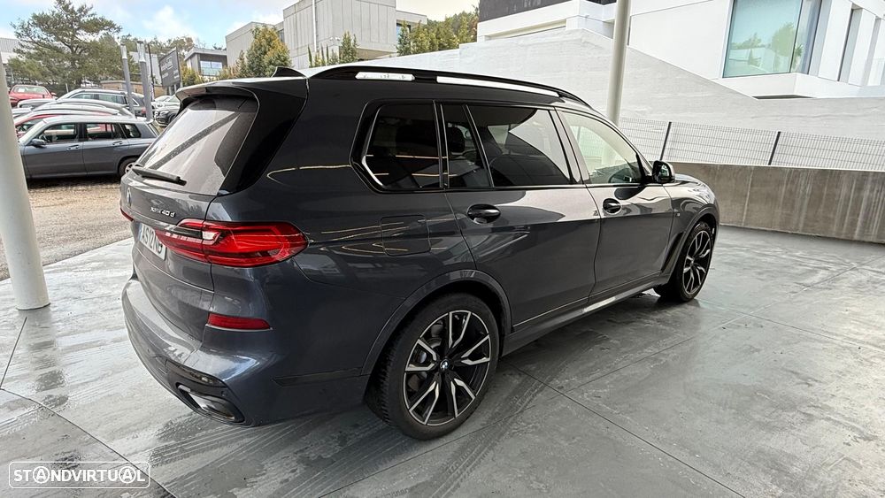 BMW X7 - 21