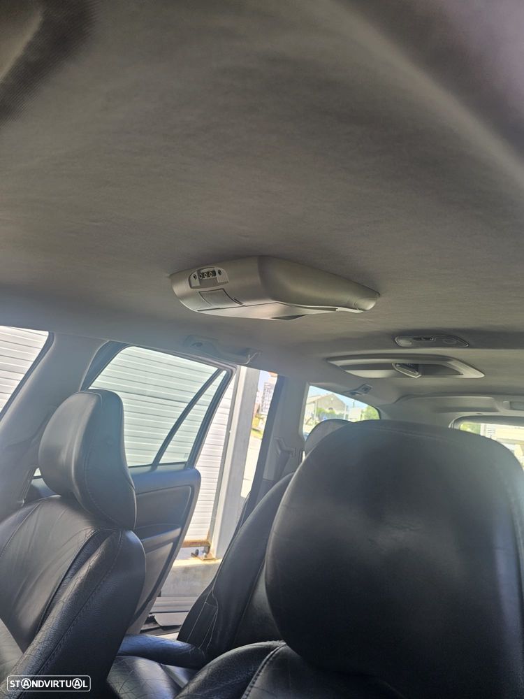 Volvo XC 90 2.4 D5 7L Momentum Geartronic - 8