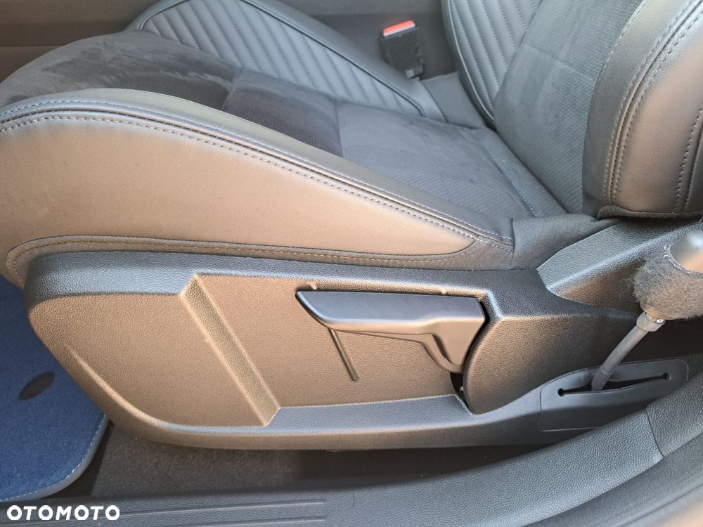 Renault Rafale E-TECH Full Hybrid 200 Esprit Alpine - 29