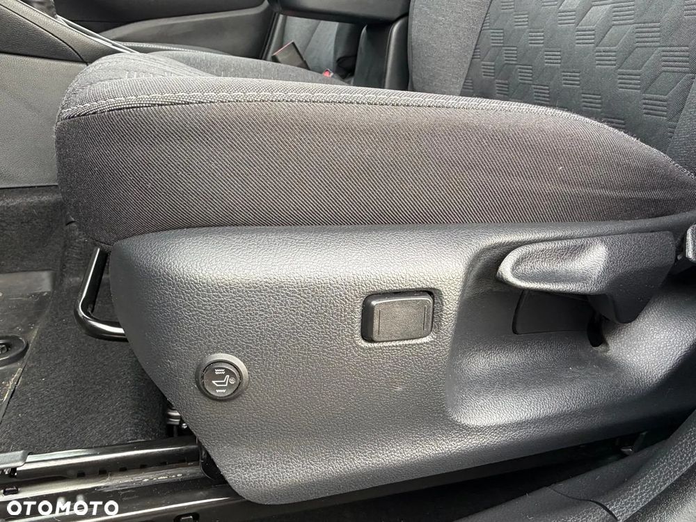 Toyota Yaris Hybrid 1.5 Active - 11