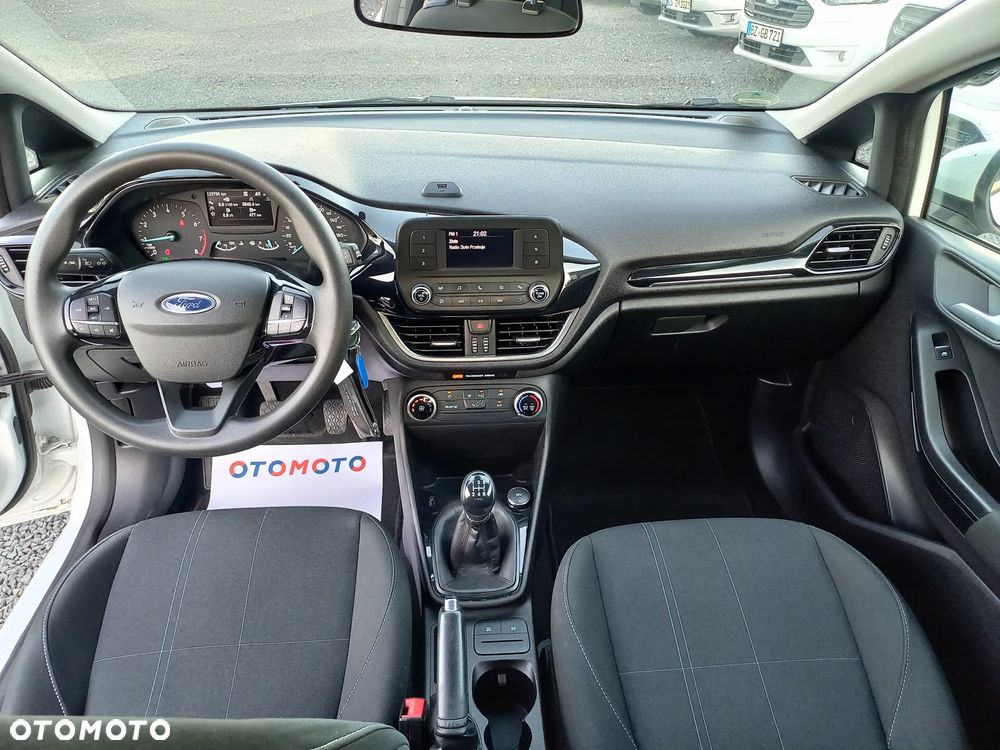 Ford Fiesta 1.1 S&S TREND - 17