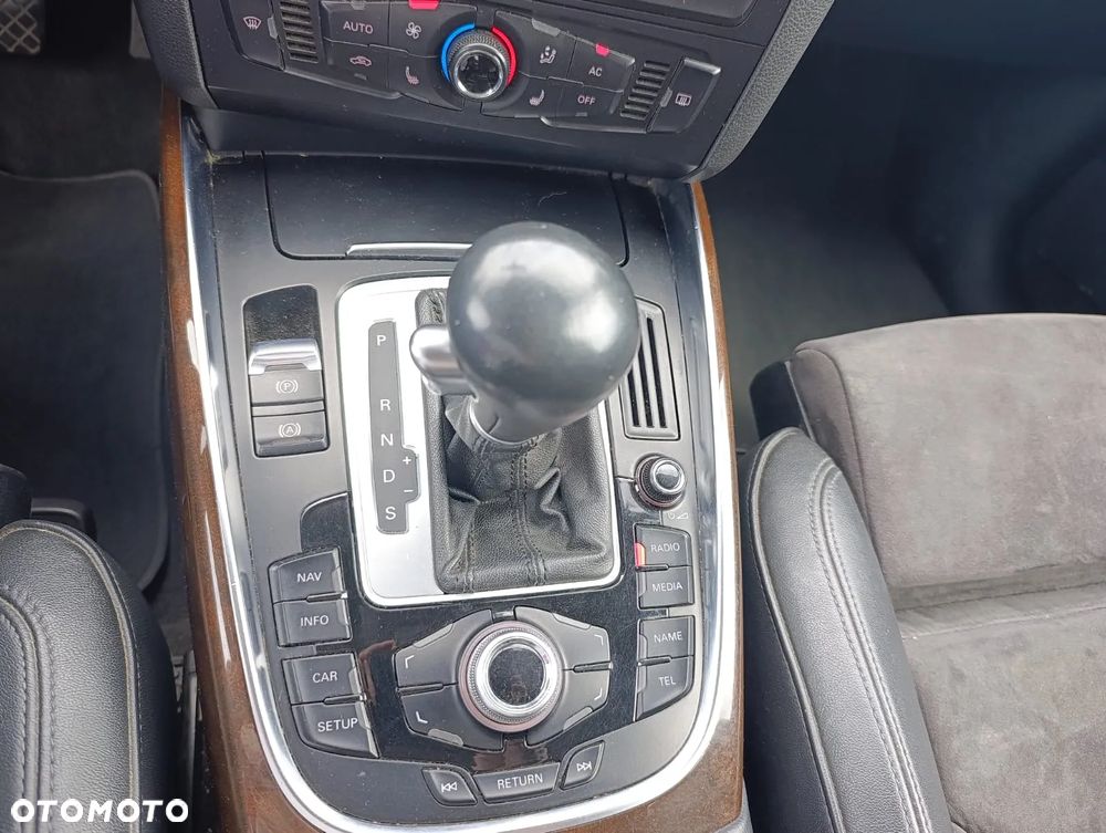 Audi Q5 2.0 TDI Quattro S tronic - 12