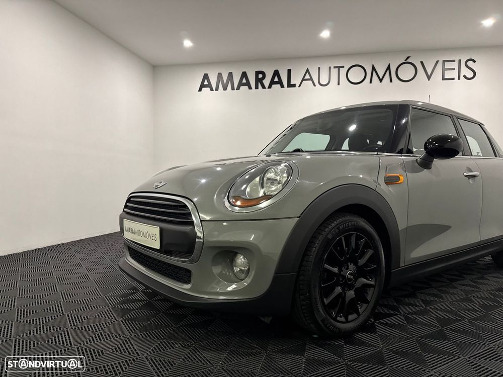 MINI 5 Portas One D - 12
