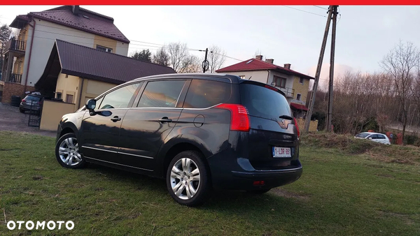 Peugeot 5008 HDI 115 Allure