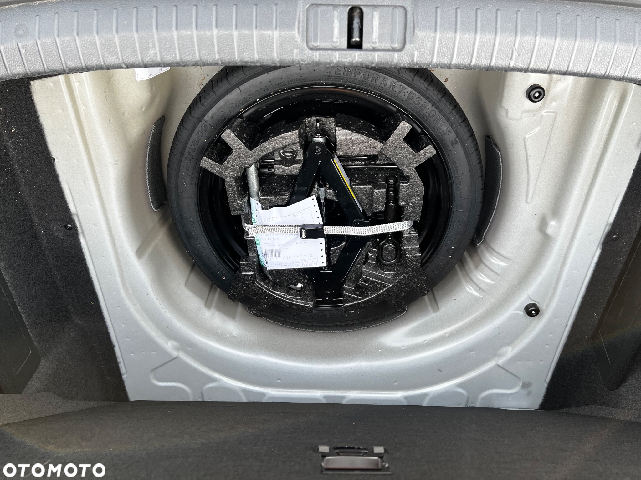 Volkswagen Passat 2.0 TSI Business DSG - 6