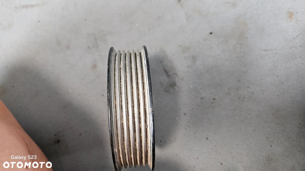 Koło pasowe pompy wspomagania VW Transporter T5 T6 2,0 TDI 03L145255 - 3