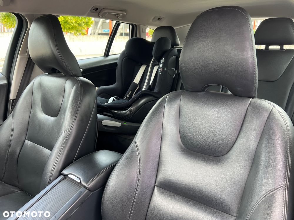Volvo V60 Cross Country D4 AWD Summum - 39