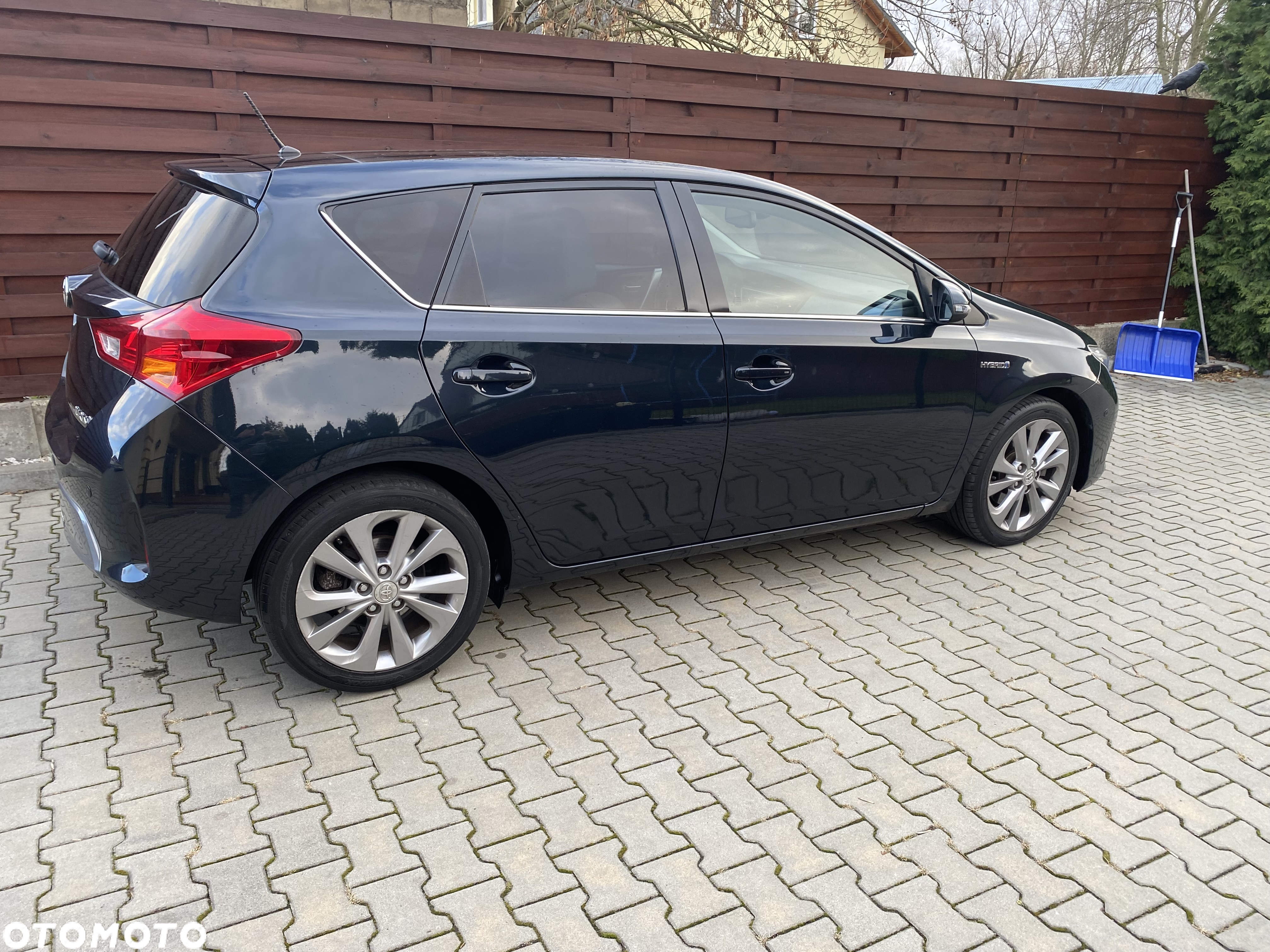 Toyota Auris 1.8 VVT-i Hybrid Automatik Executive - 3