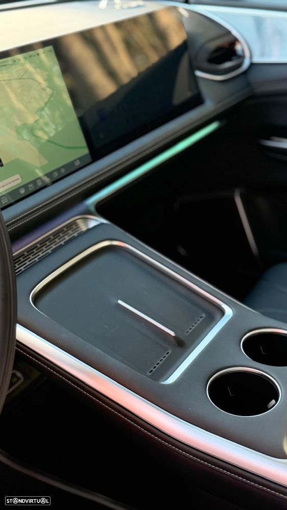 Xpeng G9 93.1 kWh Long Range+Premium Seat & Audio Pack - 13
