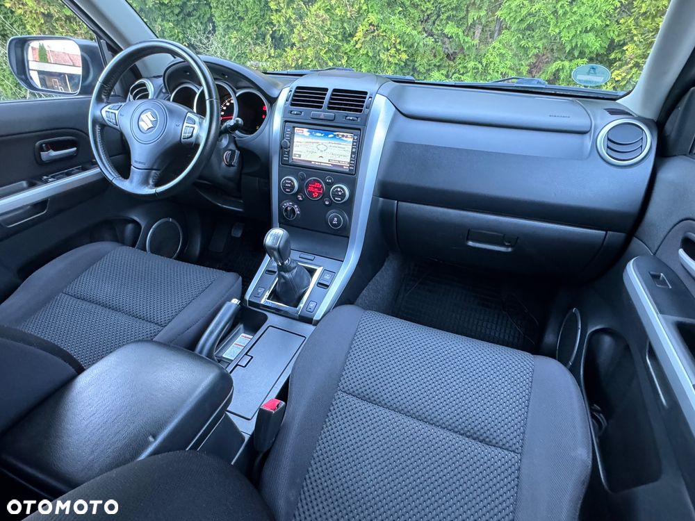 Suzuki Grand Vitara 1.9 DDiS Premium - 22