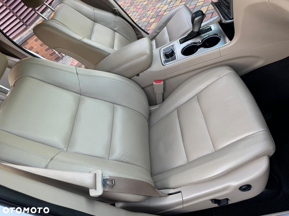 Jeep Grand Cherokee 3.6 V6 Overland Summit - 4
