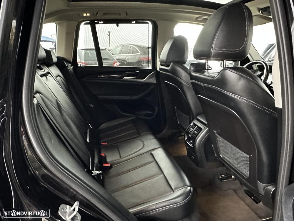 BMW X3 30 e xDrive xLine - 43