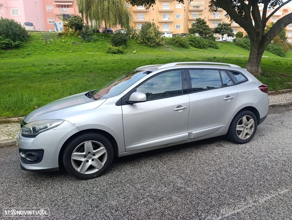 Renault Mégane Sport Tourer 1.5 Blue dCi Limited J17 - 3