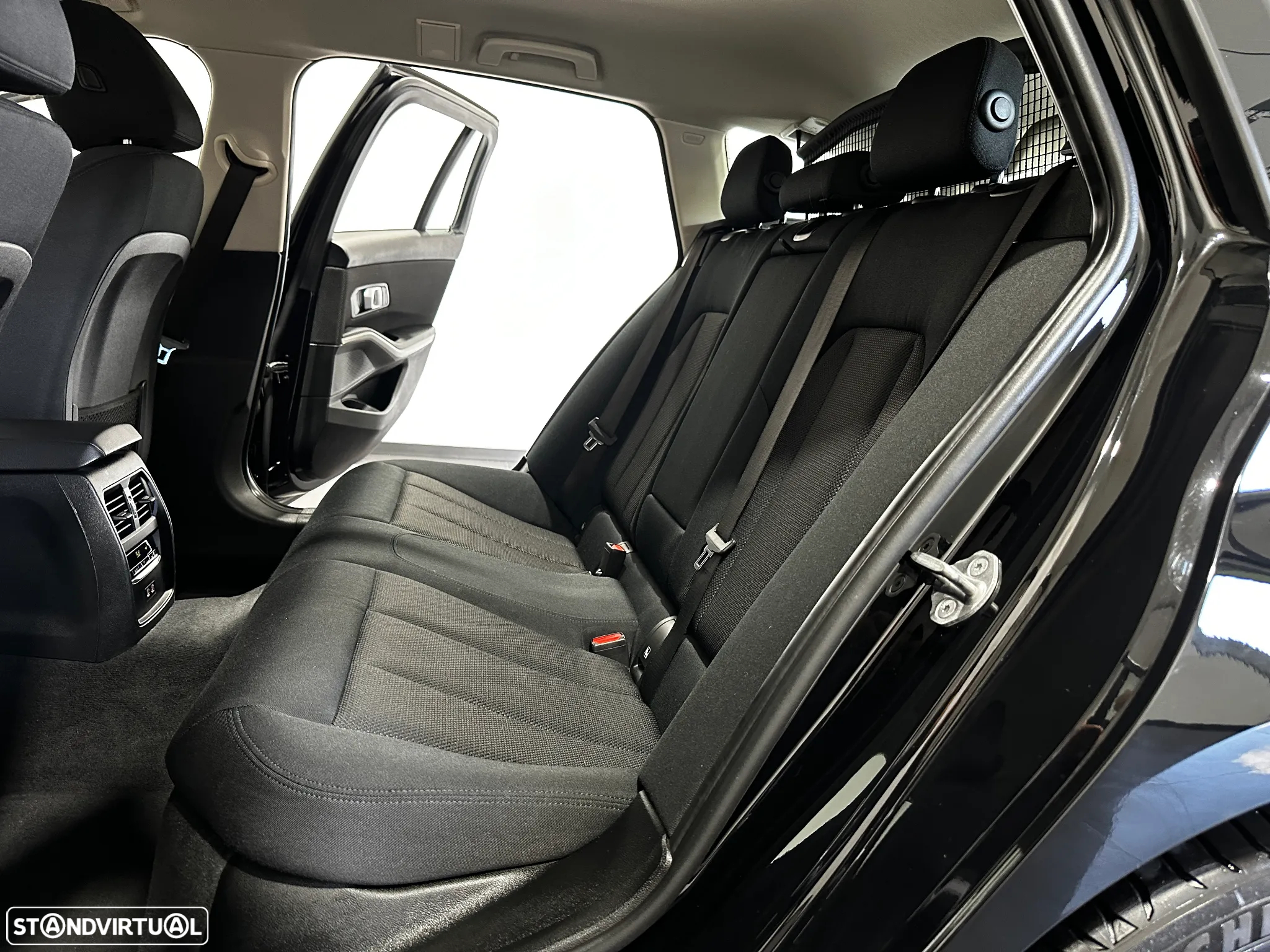 BMW 318 d Touring Line Luxury Auto - 46
