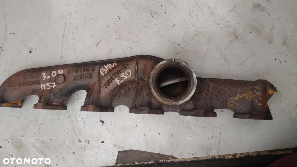 BMW E90 E91 E60 3,0D M57 kolektor wydechowy 780171402 - 1