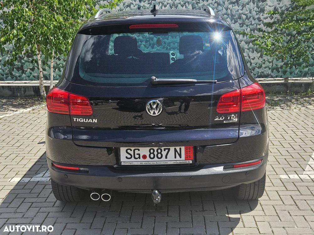 Volkswagen Tiguan 2.0 TDI DPF 4Motion BlueMotion Technology Lounge Sport & Style - 11