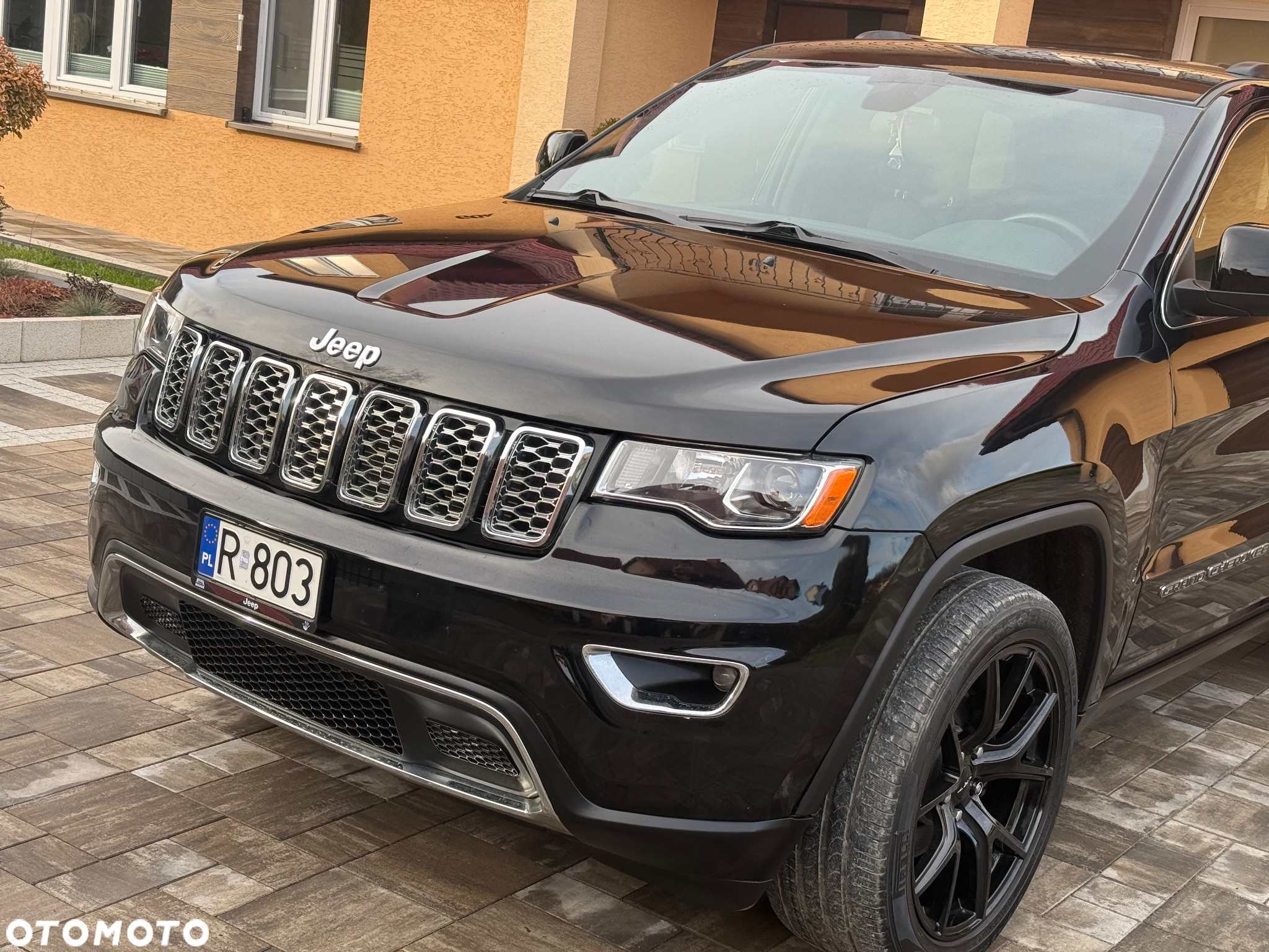 Jeep Grand Cherokee - 9