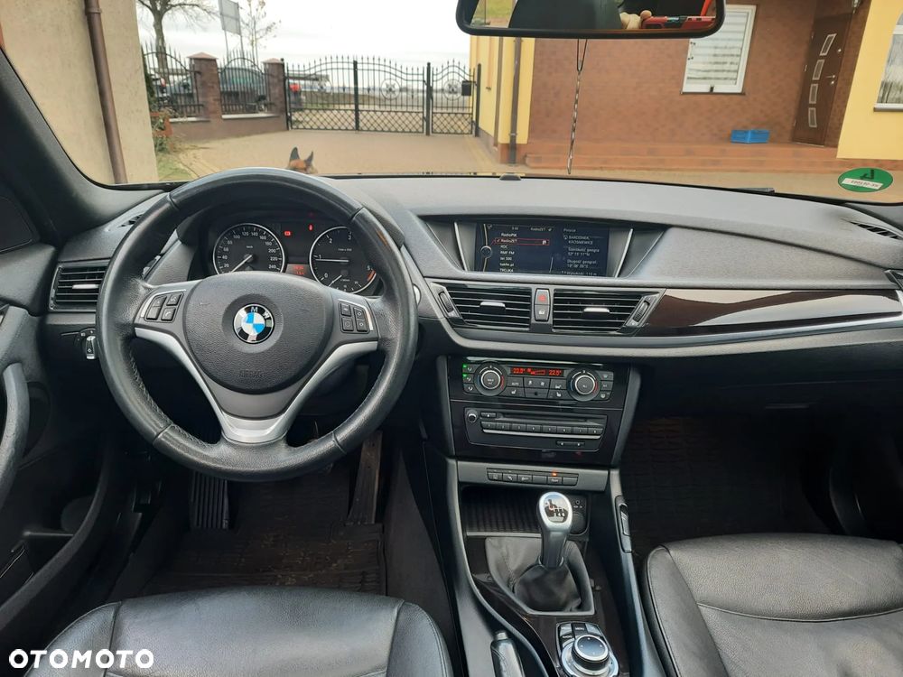 BMW X1 sDrive20d xLine - 23