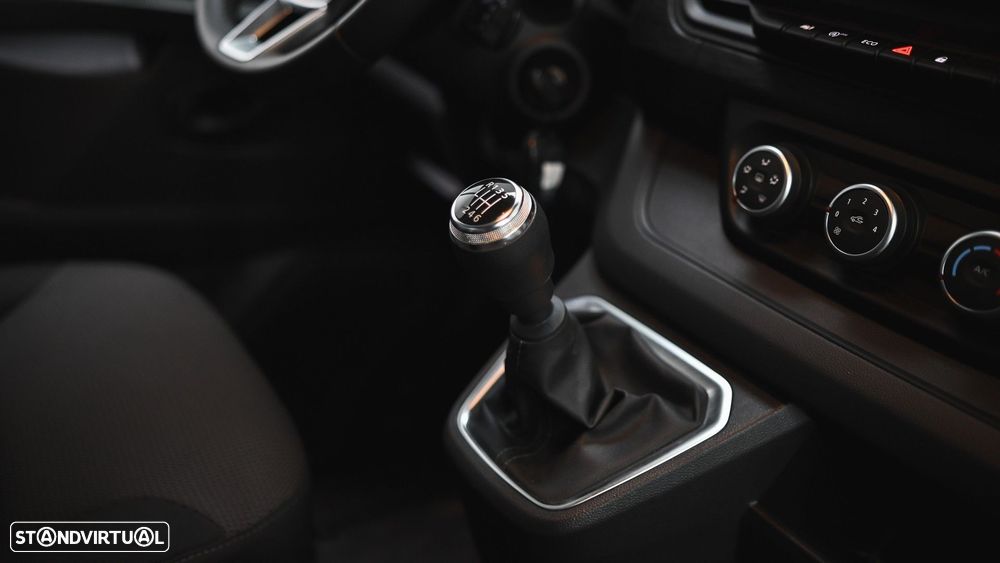 Renault Trafic Blue dCi 110 Evolution - 20