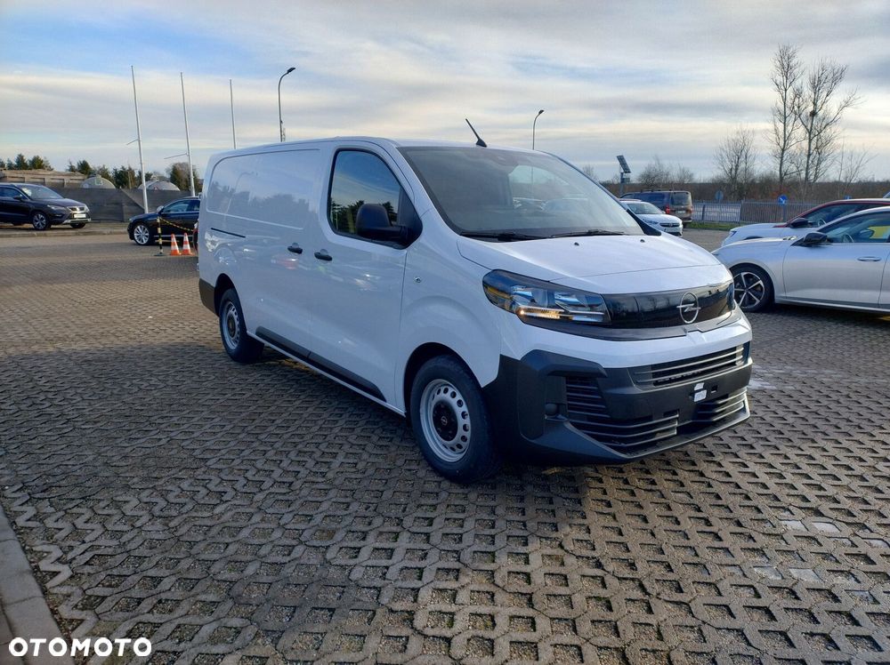 Opel Vivaro Vivaro Furgon XL Diesel 2.2 150 KM Automat - 16