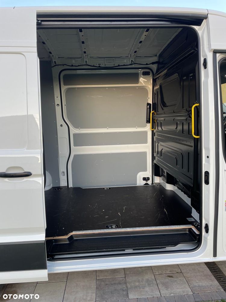 Volkswagen Crafter - 23