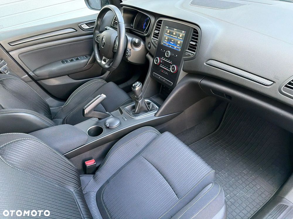 Renault Megane BLUE dCi 115 INTENS - 12