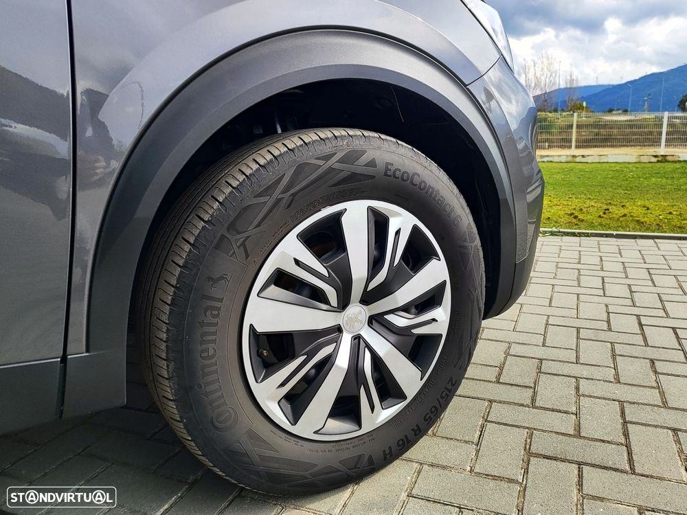 Peugeot 2008 1.2 PureTech Active Pack - 7