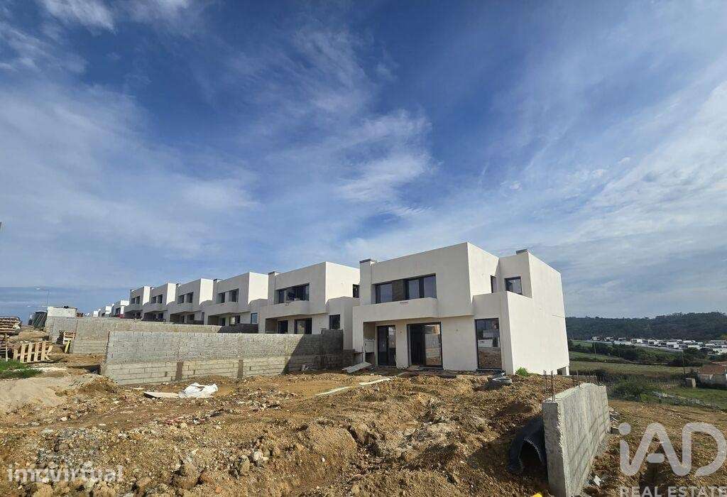 Casa / Villa T4 em Mafra de 354,00 m2 - Grande imagem: 2/12
