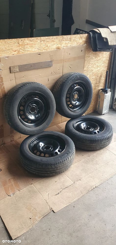 Felgi stalowe Dacia Logan II 4x100 185/65 R15 6J ET40 403008773R - 2