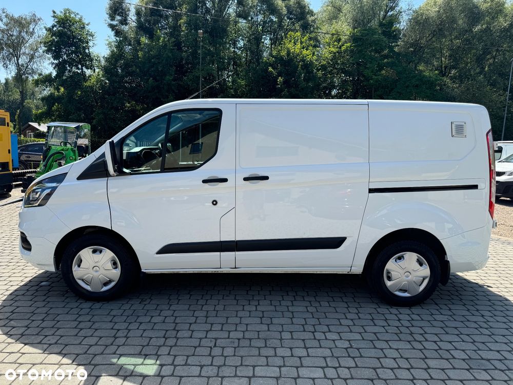 Ford Transit Custom - 8