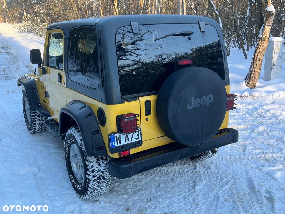 Jeep Wrangler - 18