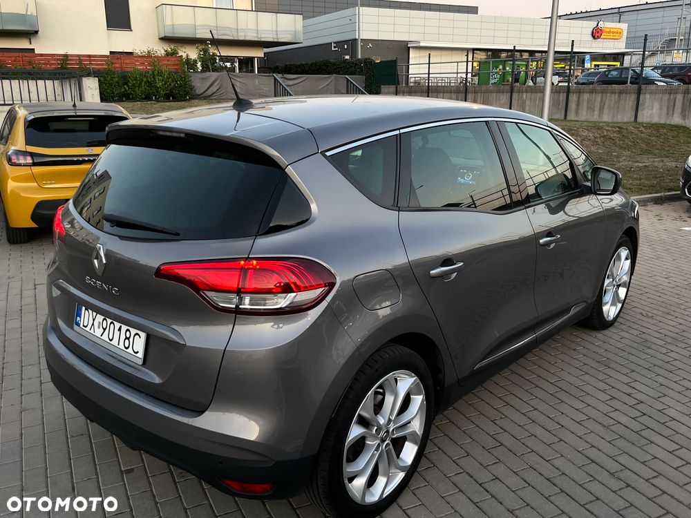 Renault Scenic 1.5 dCi Zen EDC - 6