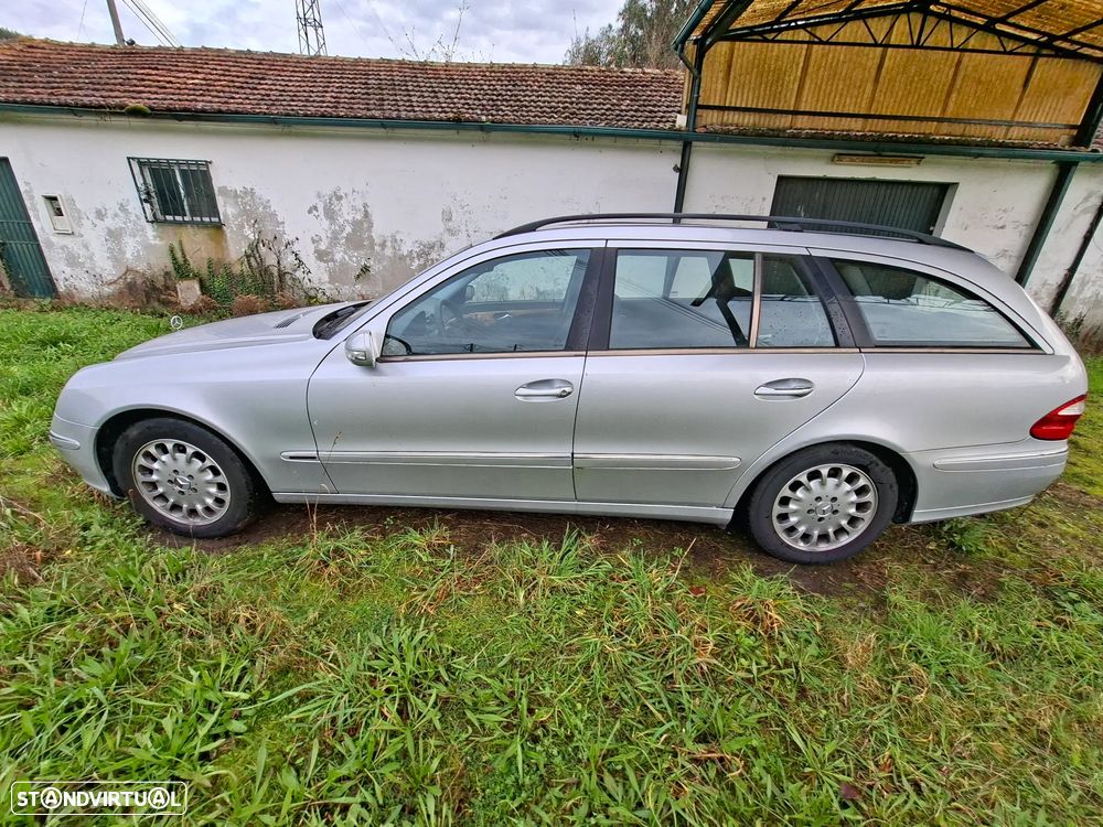 Mercedes-Benz E 220 CDI Auto Elegance - 4