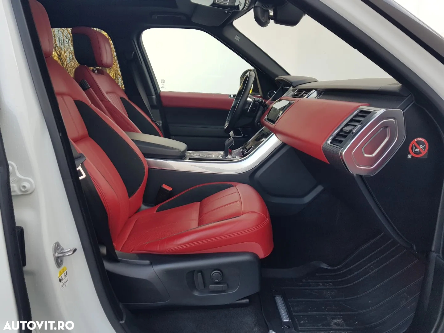 Land Rover Range Rover Sport 3.0 SDV6 HSE - 12