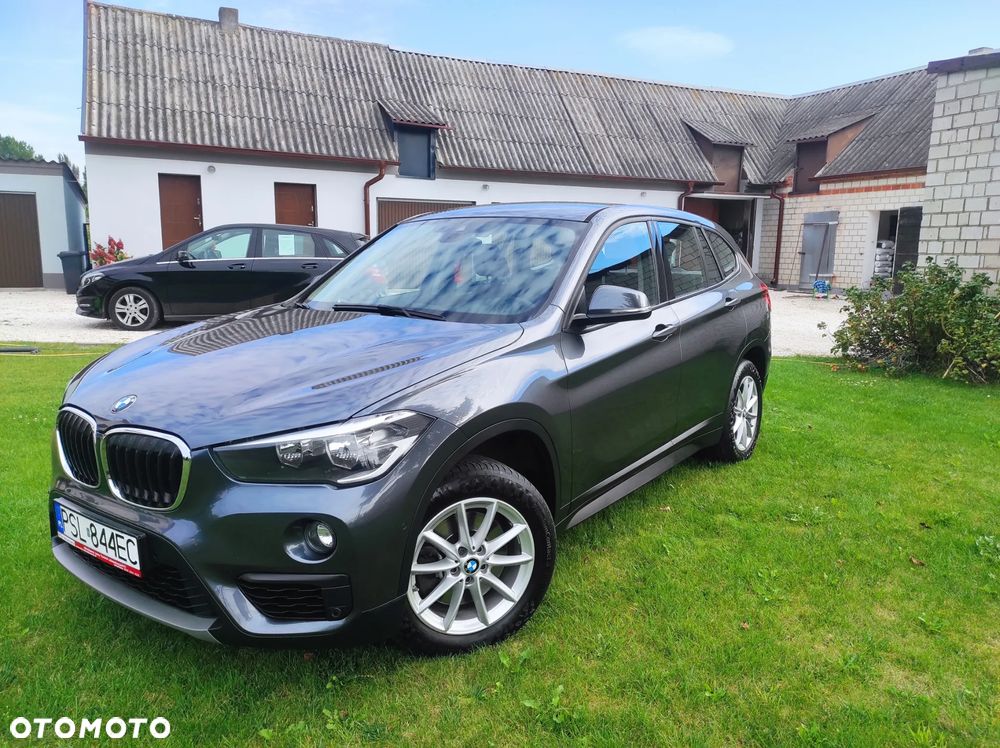 BMW X1 xDrive20i - 2