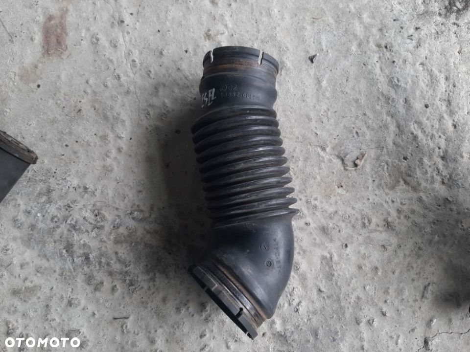 RURA POWIETRZA SUZUKI SWIFT MK7 1.3 DDIS 13882-68L50