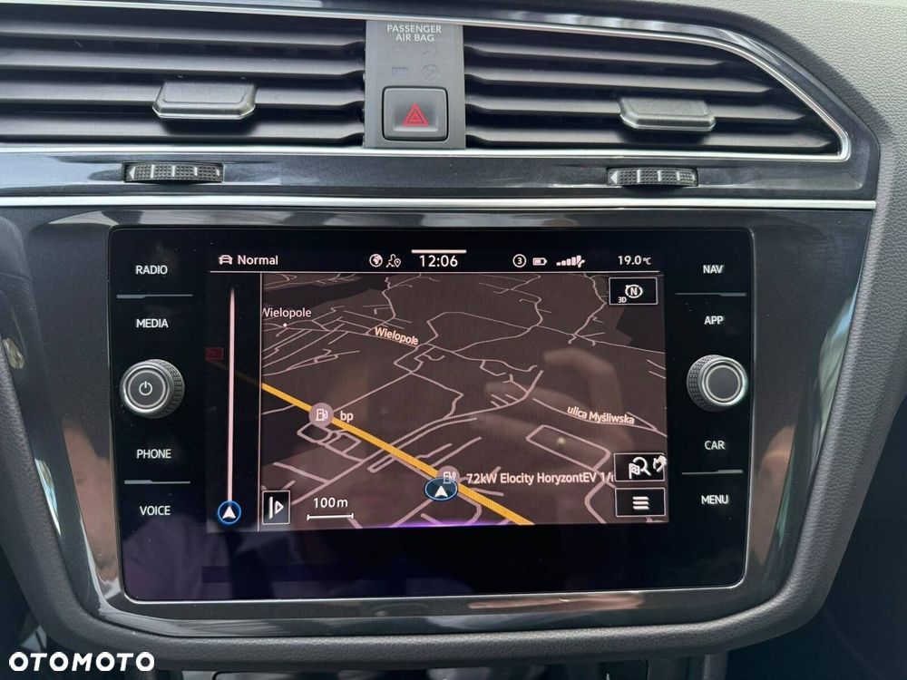Volkswagen Tiguan 2.0 TSI 4Mot R-Line DSG - 24