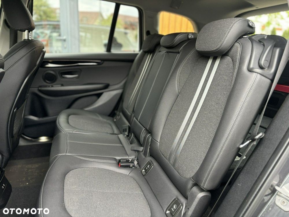 BMW Seria 2 - 17