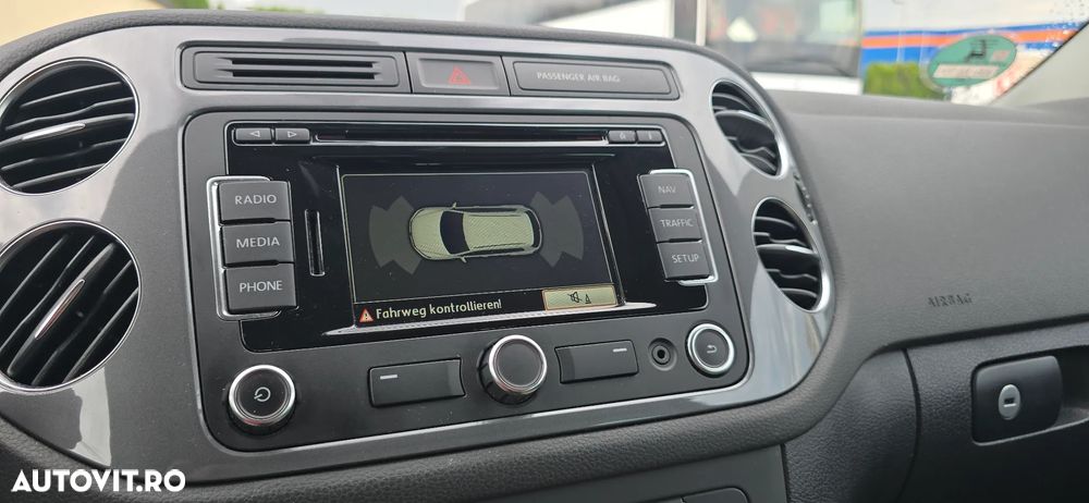 Volkswagen Tiguan - 21