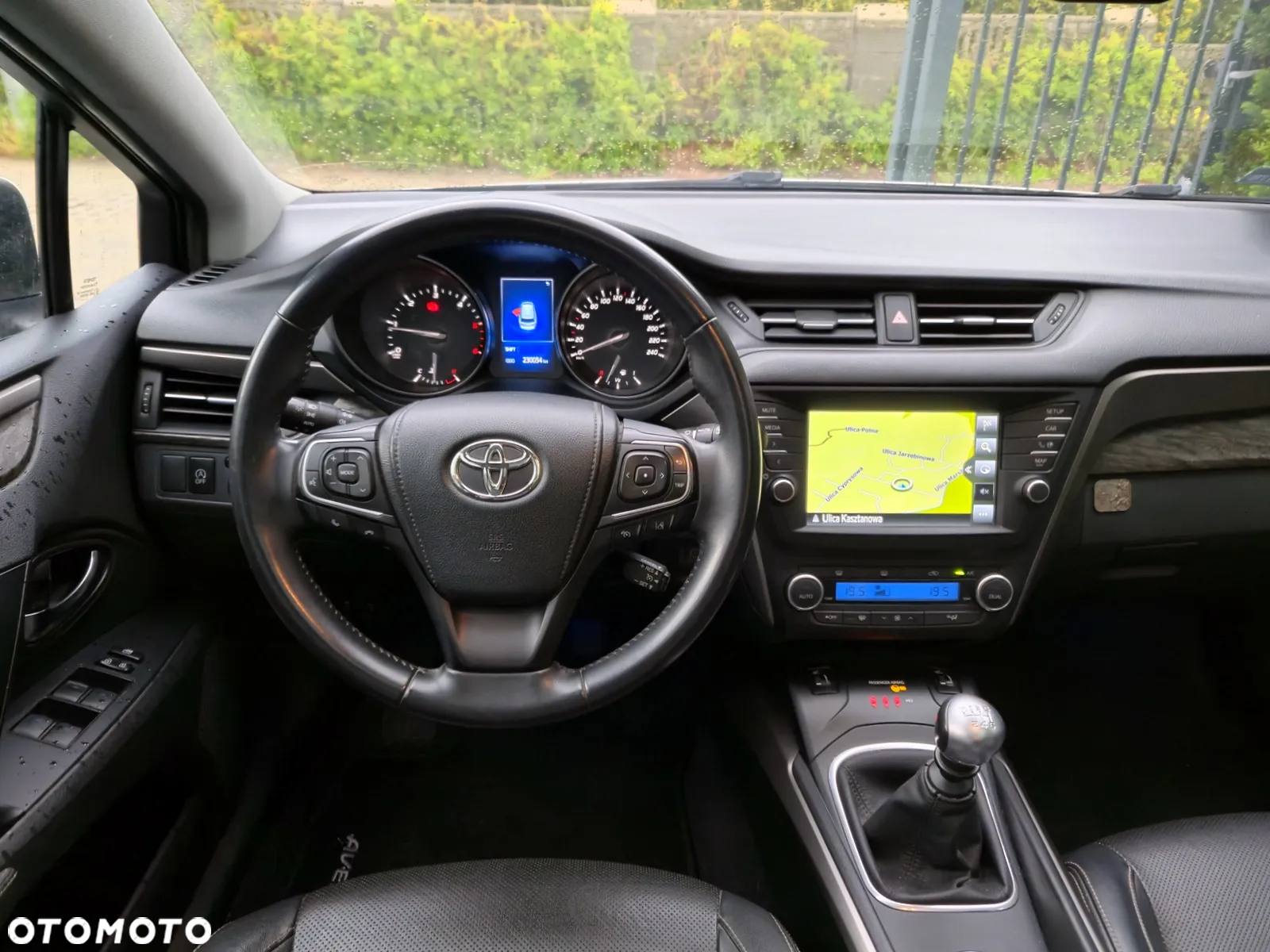 Toyota Avensis 2.0 D-4D Prestige - 5