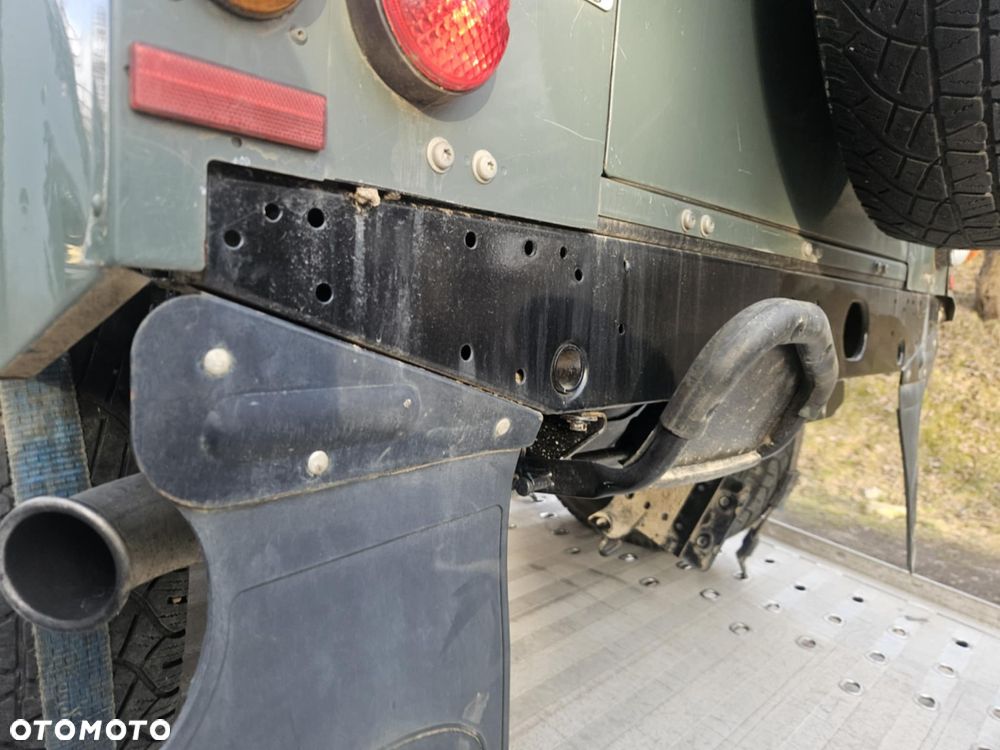 Land Rover Defender 90 Edition - 16