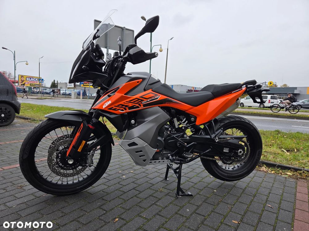 KTM Adventure - 6