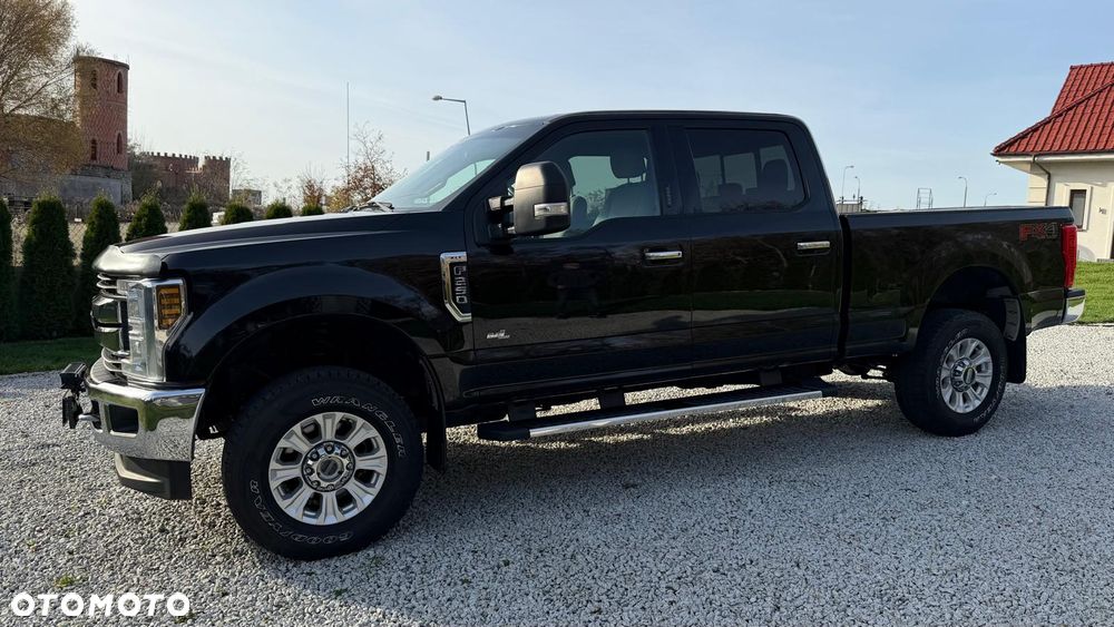 Ford F250 - 4