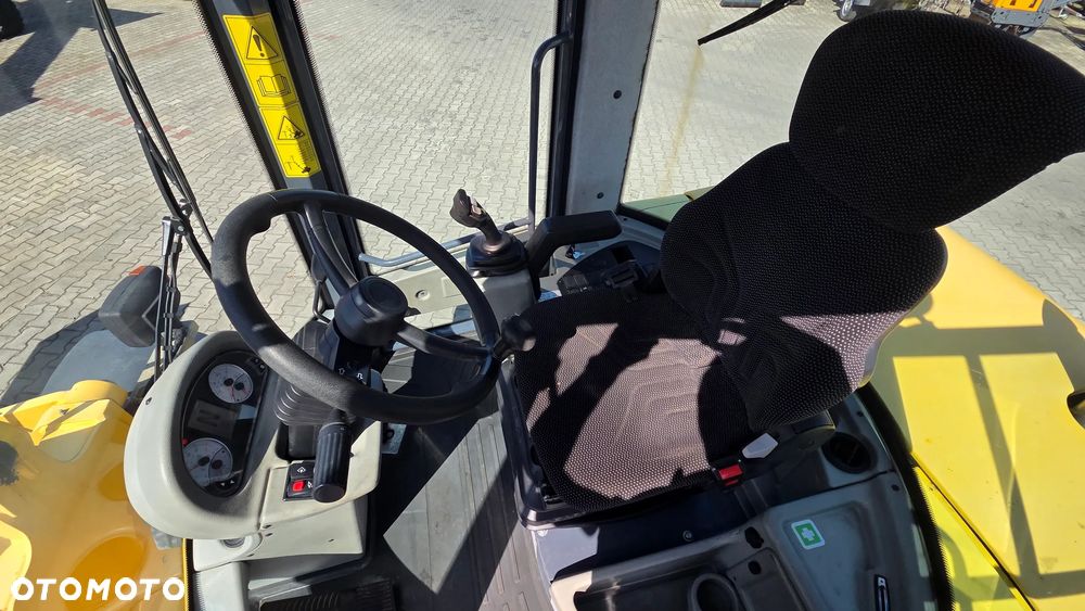 Yanmar V80 - 11