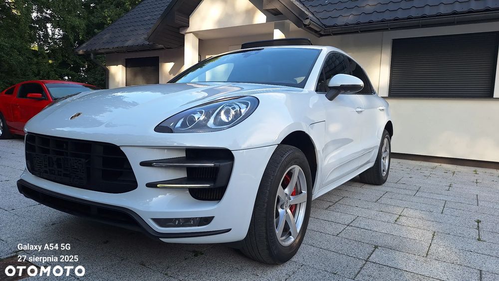 Porsche Macan Turbo - 9