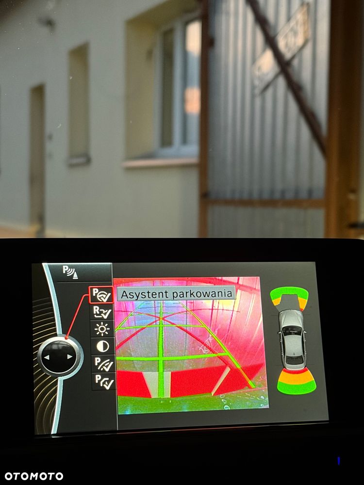 BMW Seria 3 320d - 12