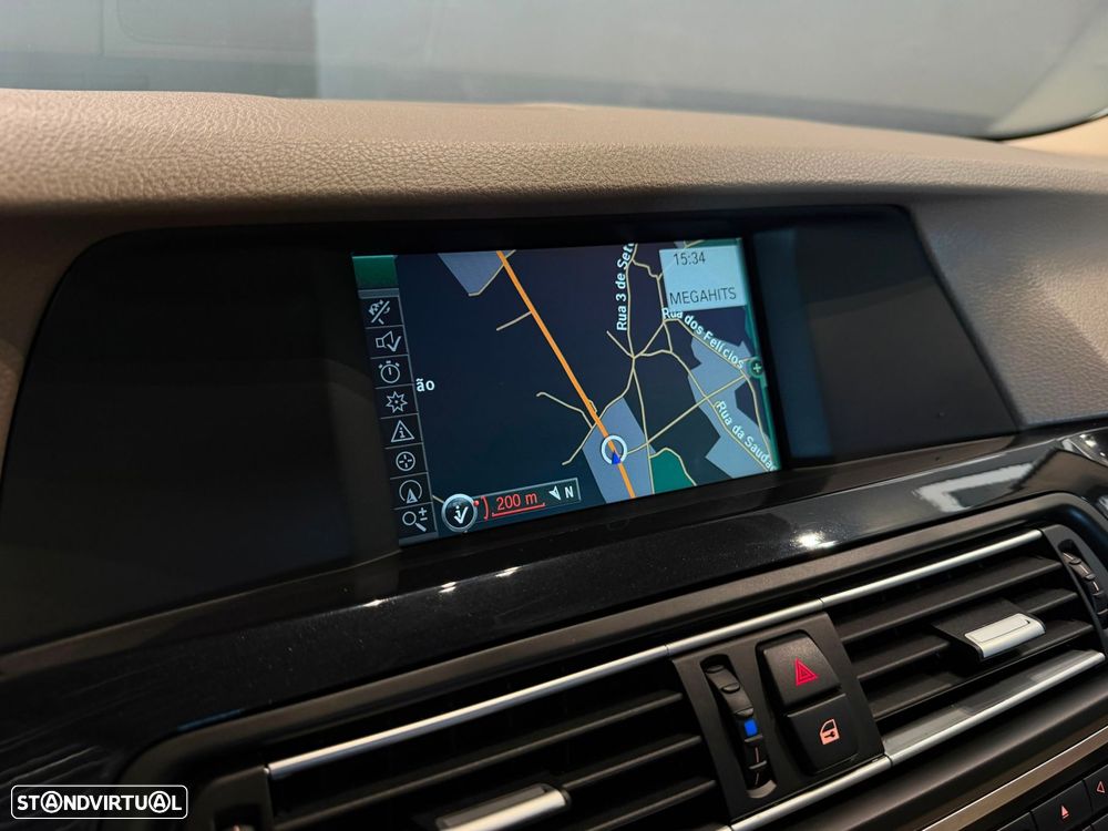 BMW 520 d Line Luxury Auto - 25